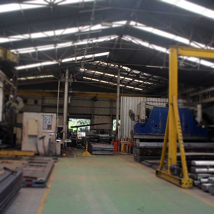 sismet, plegadora de chapas con 50 años de experiencia